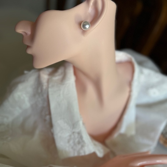 14K Gold Plated Earrings with Pearl - Picture 5 of 5